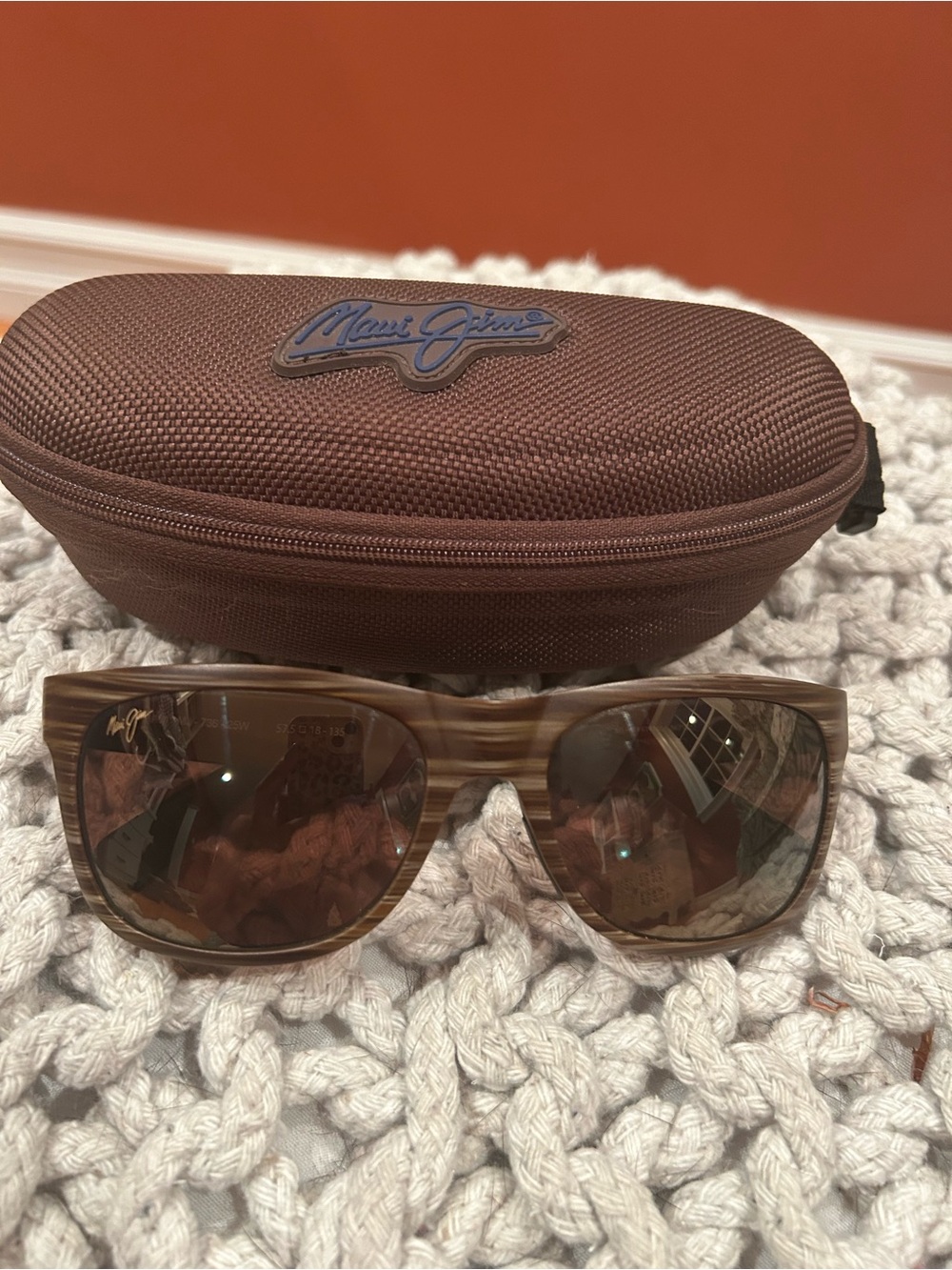 Maui Jim Kahi-STG-BG